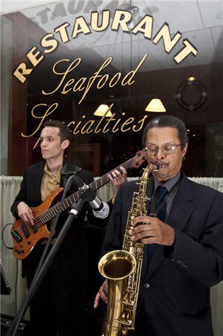 Jazz @ Johnny's Half Shell(photo A. Lightman)